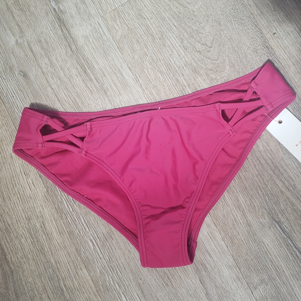 🌈 NWT Roxy Maroon Bikini Bottoms - Picture 3 of 7